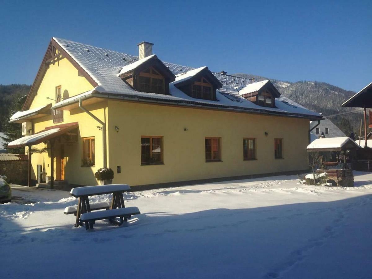 Penzion Hacienda Oszada Kültér fotó