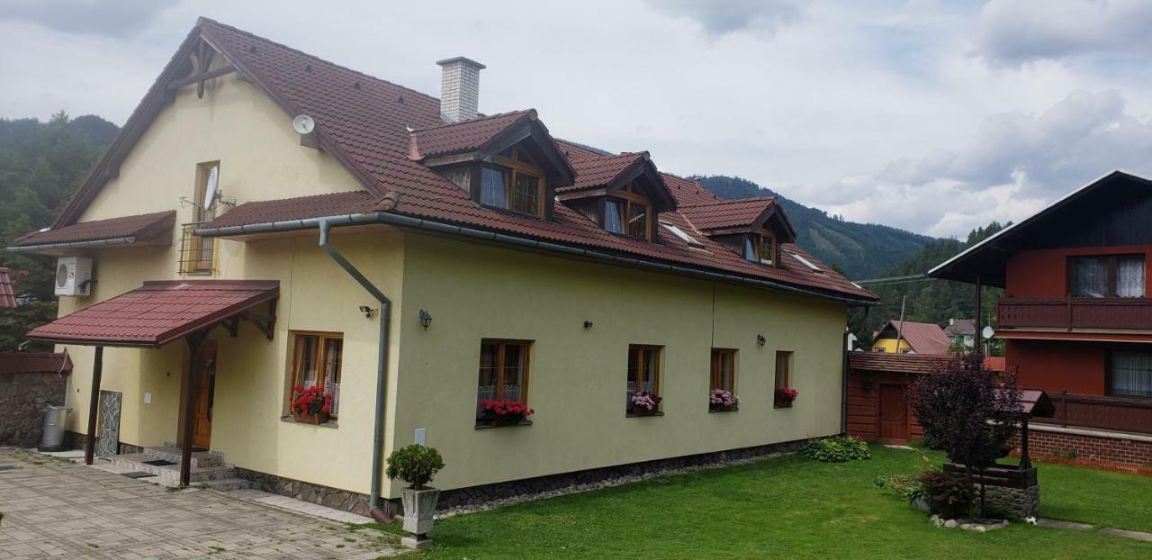 Penzion Hacienda Oszada Kültér fotó